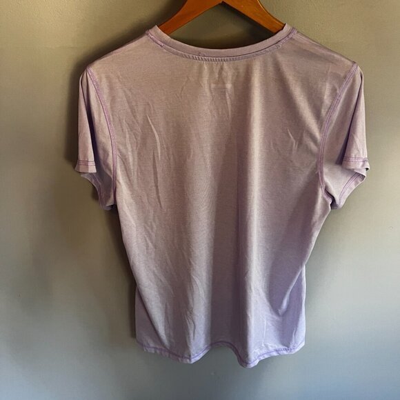 Adidas Women’s Light Purple Adidas Golf T-Shirt Workout Light weight Size XL - Picture 7 of 7